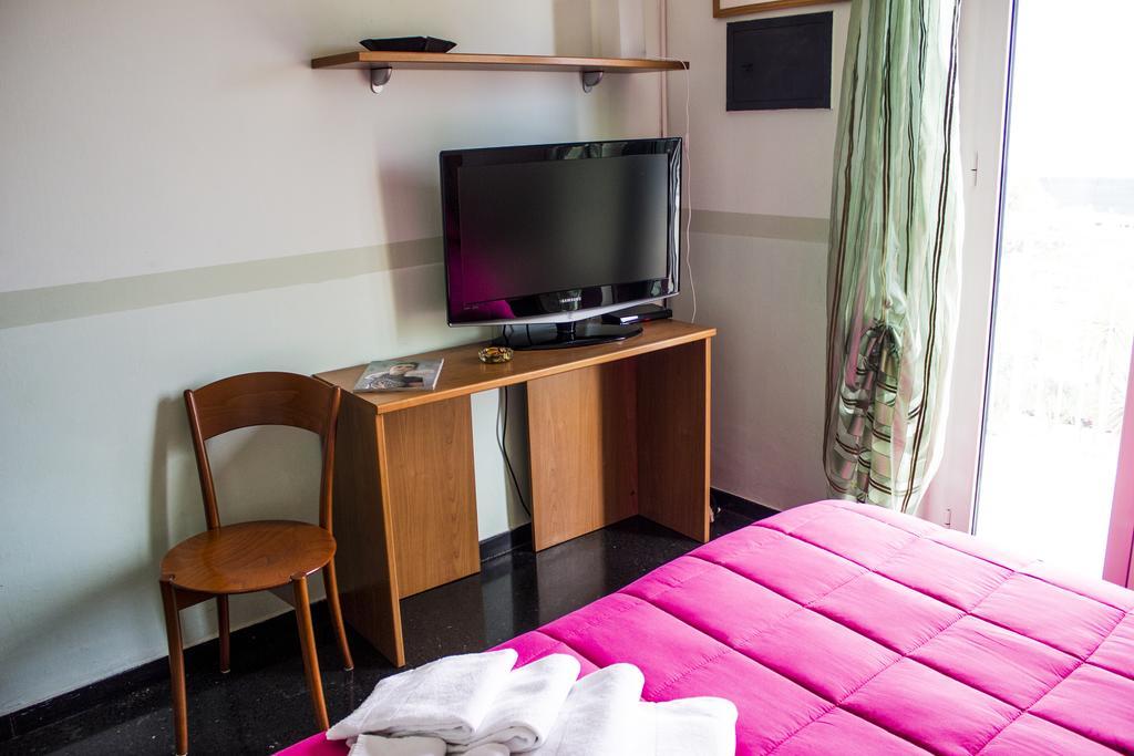Hotel Arianna Cavi di Lavagna Room photo